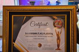 Bupati Konawe Utara raih penghargaan Indonesia Visionary Leadership Awards