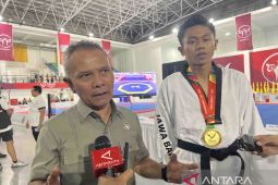 Adam Yazid prajurit TNI asal Jabar "hattrick" medali emas untuk taekwondo PON