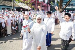 Majelis Keluarga Ponpes Annur II doakan Khofifah terpilih kembali jadi gubernur