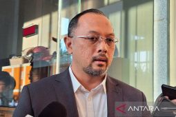 KPK memanggil dua pejabat PGN sidik korupsi jual beli gas