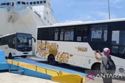 Sebanyak 26 unit bus tiba di Kota Palu layani transportasi masyarakat