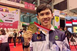 Karateka Jabar bernazar umrahkan orang tua jika raih emas kedua