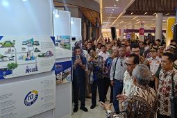 Menhub Budi Karya apresiasi transportasi '10 Minute City' di Tangerang