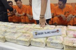 Polda Riau tangkap Briptu AW terkait narkoba