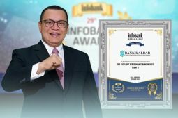 Bank Kalbar toreh dua penghargaan dari Infobank Media Group