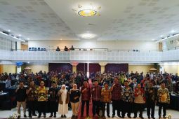 Bawaslu Kabupaten Blitar sosialisasikan netralitas ASN dan kepala desa