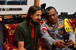 OPM bebaskan Pilot Susi Air Philip Mark yang disandera 1,5 tahun