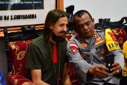 Menlu Selandia Baru sambut pembebasan pilot Susi Air Philip Mehrtens