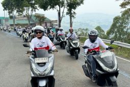 Sebanyak 1.200 pengendara ikuti Honda PCX Day