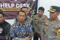 Jelang penetapan KPU Labura nyatakan berkas Rizal TMS