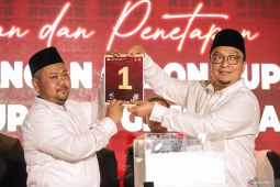 Penetapan nomor urut calon tunggal Pilkada Gresik