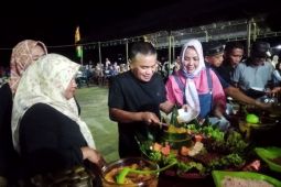 Hadianto Rasyid bertemu warga Kayumalue Ngapa sebelum cuti kampanye