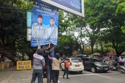 Bawaslu Kota Serang tertibkan 4.260 alat peraga sosialisasi