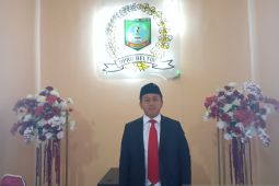 Penjual ayam geprek jadi anggota DPRD Belitung Timur