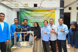 PkM FTUP berikan pelatihan pembuatan extrak buah belimbing