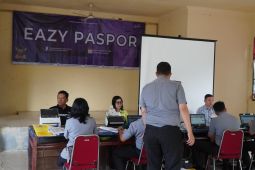 Imigrasi Pangkalpinang gelar "Eazy Passport" di Bangka Selatan