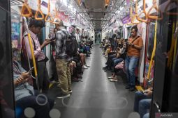 Pramono Anung akan gratiskantransportasi umum di Jakarta bagi 15 golongan pekerja