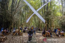 Pasar Awi Campernik