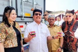 Menteri KKP lepas ekspor perdana ikan tuna kaleng di Banyuwangi