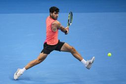 China Open: Alcaraz bertemu Medvedev di semifinal