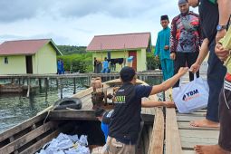 BMH dan YBM BRILiaN berbagi kebahagiaan menyapa Mualaf Selat Kongki