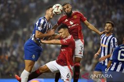 Drama enam gol warnai hasil imbang Manchester United vs Porto