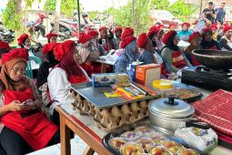 Pasangan Rahmad-Rasyid beri pelatihan vokasional untuk IRT di Banawa