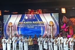 Di Denpasar, Mendagri beri penghargaan Upakarya Wanua Nugraha