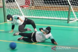 Peparnas 2024 - Penonton nikmati keseruan pertandingan goalball