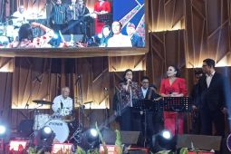 Ketika Menteri PUPR Basuki ajak Menkeu Sri Mulyani nyanyikan lagu "Menghitung Hari"