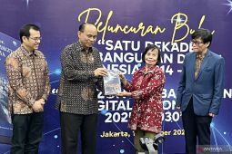 Menkominfo  luncurkan dua buku pembangunan digital nasional