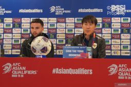 Shin Tae-yong pastikan Maarten Paes akan bermain saat lawan Bahrain