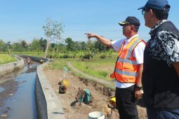 Pj Bupati Probolinggo monev pembangunan infrastruktur strategis