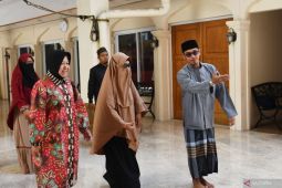 Calon Gubernur Jawa Timur Tri Rismaharini silaturahmi ke Pondok Temboro