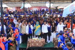 Airin hadiri deklarasi dukungan relawan "Buruh Sahabat Airin"