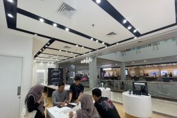 Toko ritel elektronik perluas pasar di Kota Mojokerto