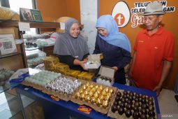 Kampanye Khofifah di kampung bebek Sidoarjo
