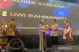 Pemprov Kaltim  anugerahkan 32 penghargaan bagi pegiat literasi