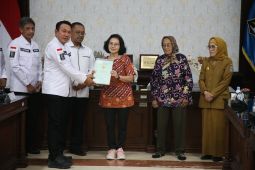 Pemkot Surabaya beri kepastian hukum bagi pemegang "Surat Ijo"