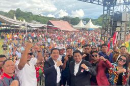 Ribuan massa PSBI Samosir gelar doa bersama berangkatkan Vandiko Gultom di Pilkada 2024