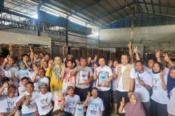 Emil komitmen kawal industri level menengah perluas lapangan kerja
