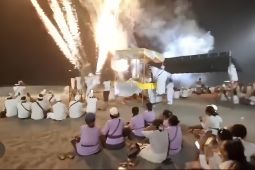 PHDI: Atraksi kembang api saat upacara Hindu itu tak sekadar pelecehan