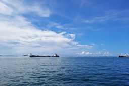 BMKG prakirakan hujan disertai petir mengguyur Indonesia pada Jumat