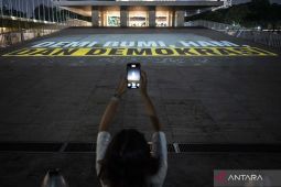 Menjaga demokrasi tetap sejuk