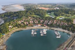 Indonesia's Prabowo urges continued SEZ development to draw investment