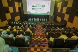 Nonton film hasil karya santri