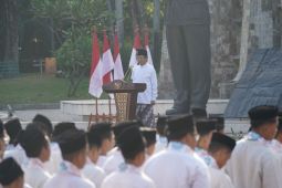 Menteri Nasaruddin : Santri bisa menjadi apa saja