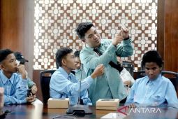 Siswa SLB dikenalkan CBP Rupiah di Bank Indonesia Gorontalo