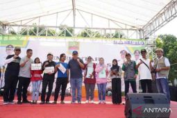Layanan publik Botram Bekasi sapa warga Tambun Selatan pada Sabtu