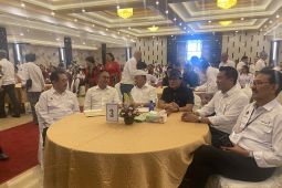Koster-Giri tegaskan tak harus satu jalur buat dapat bantuan pusat